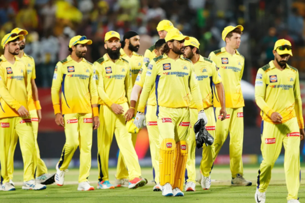 CSK Retained Players List for IPL 2025 ANNOUNCED: Chennai Super Kings hold onto big Indian names