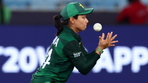 India’s semifinal hopes sink after Pakistan drop eight catches in Women’s T20 World Cup game vs New Zealand