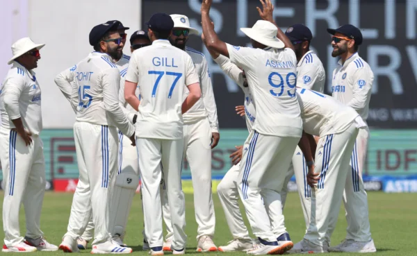 India Set To Pick Left-Field Option From Outside As No.3 for 1st Test Against Australia in Perth