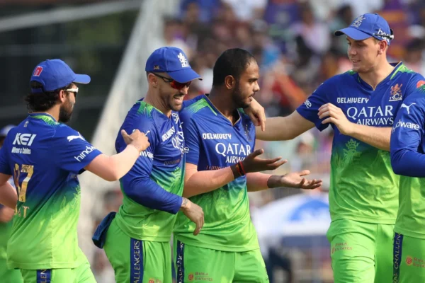 RCB’s Latest Overseas Recruits Encounter Poor Start in BBL 2024-25; Dismissed For 0 and 3