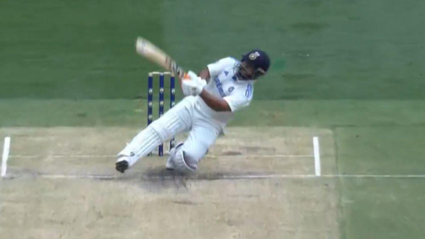 Go Into the Aussie Dressing Room: Rishabh Pant Lambasted by India Legend After Untimely Shot Sees Him Dismissed at the MCG
