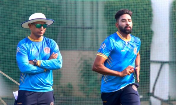 Omitted From Champions Trophy 2025 Squad, Mohammed Siraj Toils For Hyderabad in Ranji Trophy