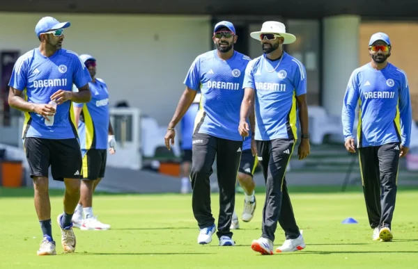 Former RCB Star Feels That This Bowler Should Have Been In India’s Champions Trophy 2025 Squad