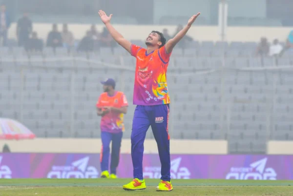 Taskin Ahmed Registers Historic 7/19 in BPL – Check Top 3 Bowling Figures in T20 Cricket