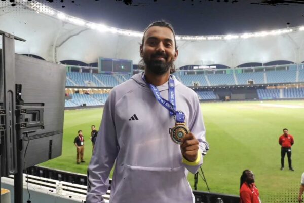 KL Rahul Beats These Two India Players To Win Fielding Medal in India Dressing Room [WATCH]