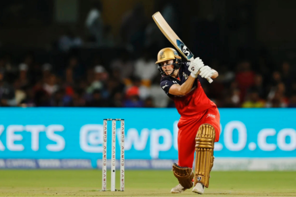 Top Captaincy Picks For BLR-W vs GJ-W Dream11 Prediction Today: WPL 2025 Match 12 Differential Picks & Players to Avoid