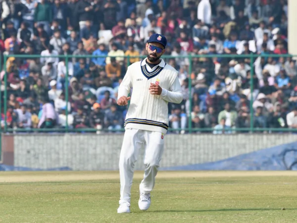 ‘VK 18 Is Written’: Delhi Opener Reveals Virat Kohli Gave Many Gifts to Players on Ranji Trophy Trophy Return