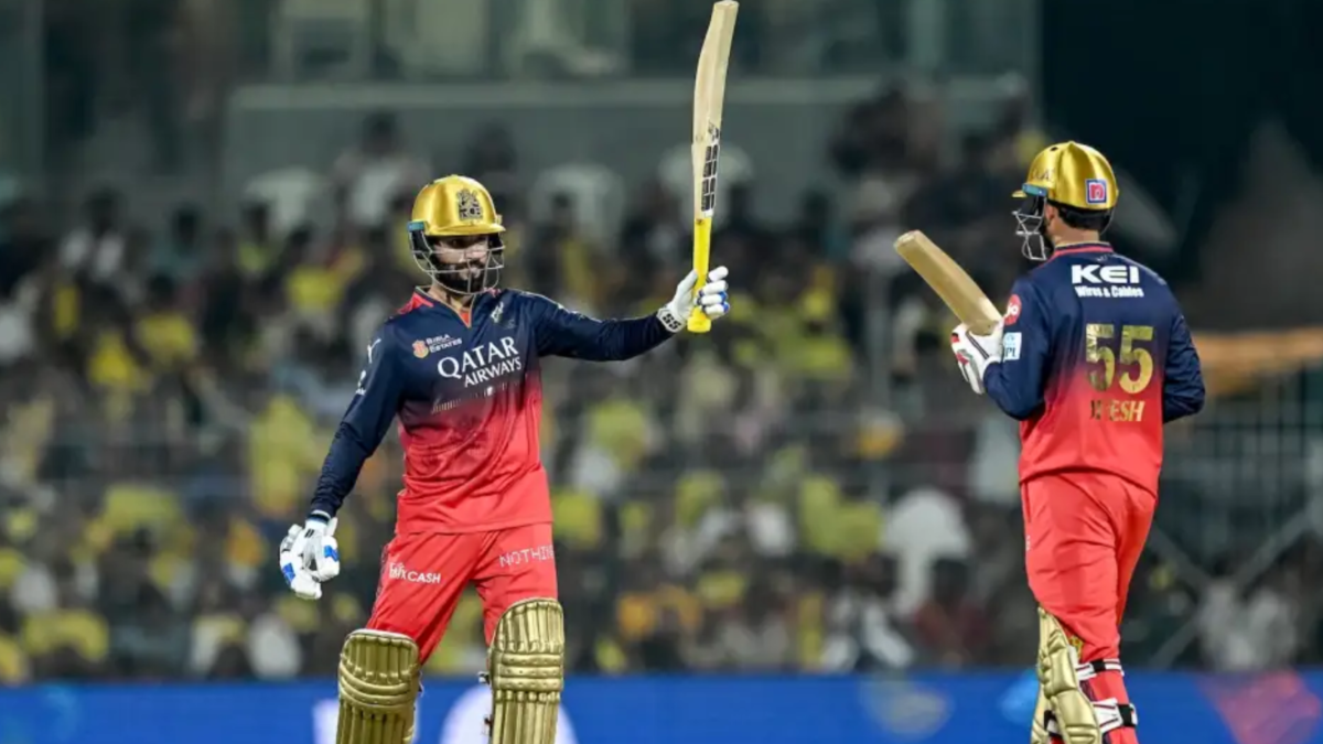 Chepauk DJ Trolls Jitesh Sharma With Trending Music Dosa Idli Sambhar Chutney After His Dismissal CSK vs RCB IPL 2025