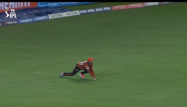 Out or Not Out? Washington Sundar Dismissal on 49 Sparks Controversy During SRH vs GT IPL 2025 Match