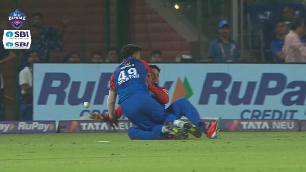 [WATCH] Ashutosh Sharma and Mukesh Kumar Involved in Nasty Collision During DC vs MI IPL 2025 Clash