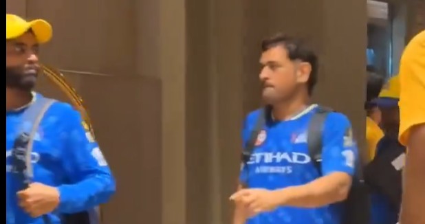 ms dhoni limping lsg vs csk ipl 2025