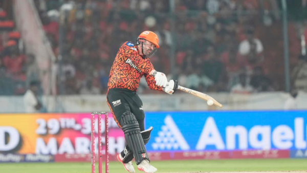 KKR Poke Fun at Travis Head After SRH Star Continues Doomed Run Against Them