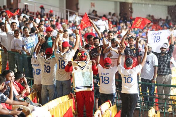 Why The Fan Gesture Of Turning Up in Whites For Rohit Sharma and Virat Kohli Shouldn’t Be Allowed