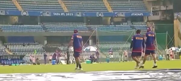 What Happens if MI vs DC Gets Washed Out? Who Between Mumbai Indians and Delhi Capitals Will Qualify for IPL 2025 Playoffs