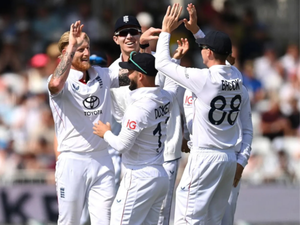 Former Australia Batter Analyses Chances of England Ahead of Home Test Series Against India