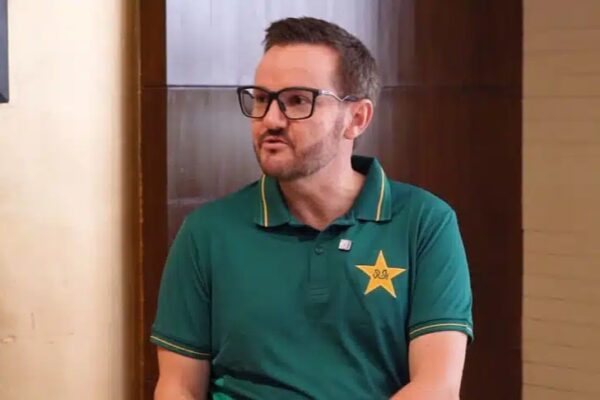 ‘Very Much Outdated’: Pakistan Coach Mike Hesson wants Multi-skilled Players in the rebuild