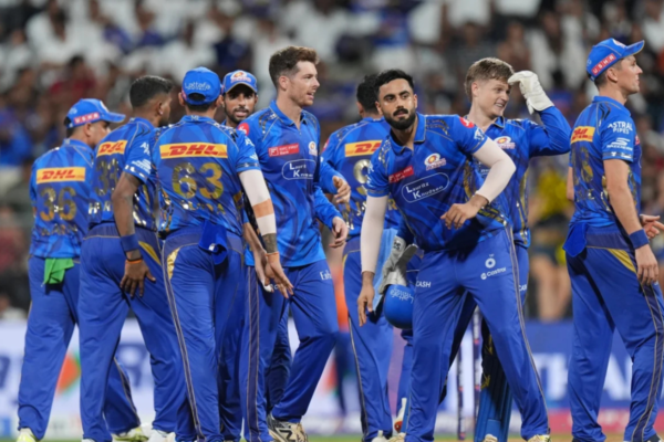 Mitchell Santner Continues Top Form in Vitality T20 Blast 2025, Helps Surrey Go Top of South Group Table