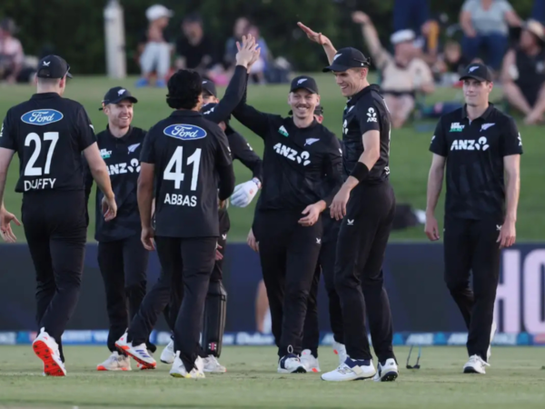 Pakistan-born All-rounder, Wicketkeeper-batter Among Four New Players to Get New Zealand Central Contract