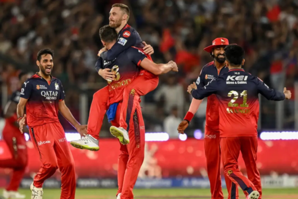 RCB’s England Star Trolls Former Australian Player For Comments During Mid Innings Break of IPL 2025 Final Against Punjab Kings