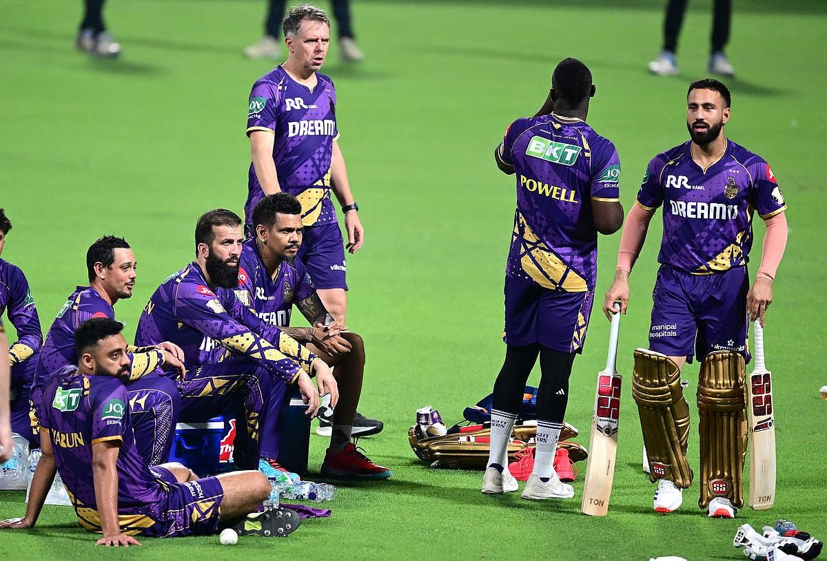 After Chandrakant Pandit and Bharat Arun, Another KKR Coaching Staff Member To Leave Before IPL 2026