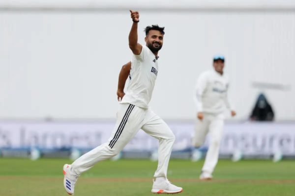 ‘He Requested the Coaches…’ – Dinesh Karthik Reveals How Akash Deep Broke Into the Bengal Side