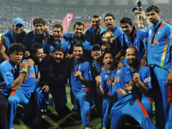 Former India Batter Reveals How Sachin Tendulkar Persuaded Him to Reverse His Retirement Decision Back in 2008