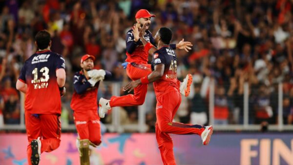 ’RCB Wale Toh Sabke Peeche’ – Former Mumbai Indians Star Brutally Trolls IPL Champions, Spills Dressing Room Secrets