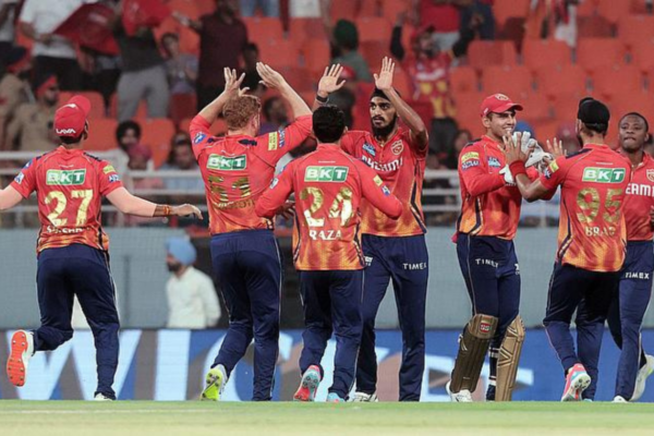 Former Punjab Kings Recruit Shines With Valiant 87-Ball 92 in ZIM vs SL 1st ODI but His Efforts Go in Vain