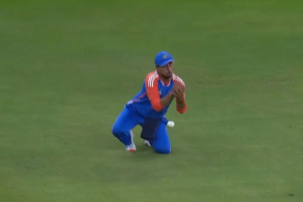 Kuldeep Yadav catch drop India vs Pakistan Asia Cup 2025