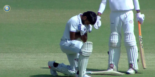 Chetan Sakariya Brings Out Wakanda Forever Celebration After Hitting Massive Six in Ranji Trophy 2025/26 [WATCH]