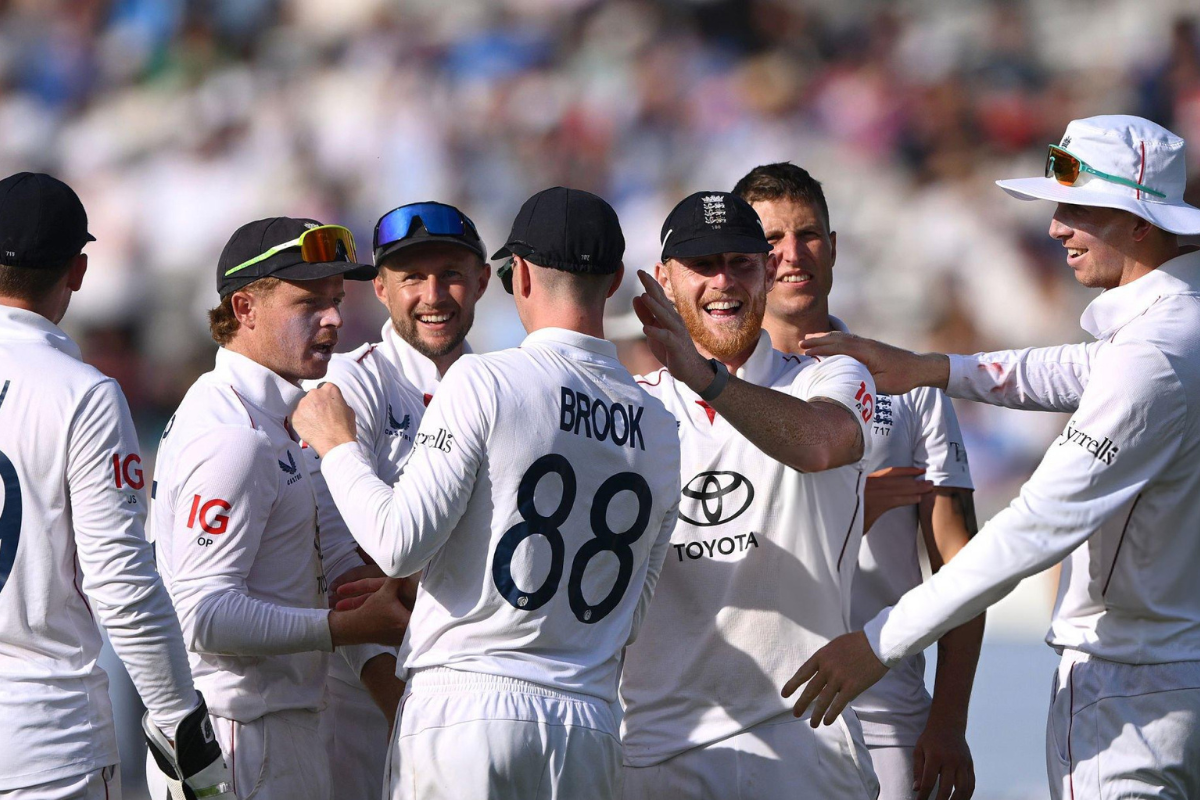 Ian Botham Labels England Ashes 2025 Preparation ‘Arrogance’.