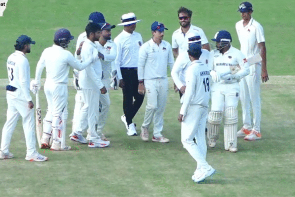 [WATCH] Prithvi Shaw Involved in Heated Exchange With Former Mumbai Teammates After 181 Knock in Warm-Up Game Before Ranji Trophy