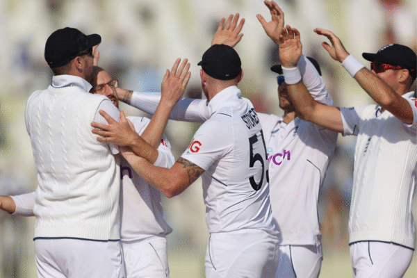 How Overlooked England Pacer Is Helping Steve Smith and Other Australia Batters Prepare for Ashes 2025