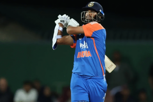 Washington Sundar Finishes What Former RCB Star Couldn’t Seven Years Ago In Australia, AUS vs IND 3rd T20I Rekindles Memories